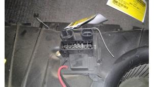 Used Heater resistor Renault Clio II Societe (SB) 1.5 dCi 65 Price on request offered by Autodemontage Joko B.V.