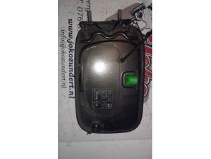 Used Fuel cap BMW 3 serie (E46/2C) 320 Ci 24V Price on request offered by Autodemontage Joko B.V.