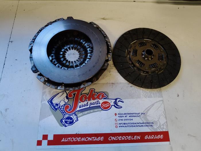 Usagé Kit embrayage (complet) Opel Insignia Sports Tourer 2.0 CDTI 16V 160 Ecotec Prix sur demande proposé par Autodemontage Joko B.V.