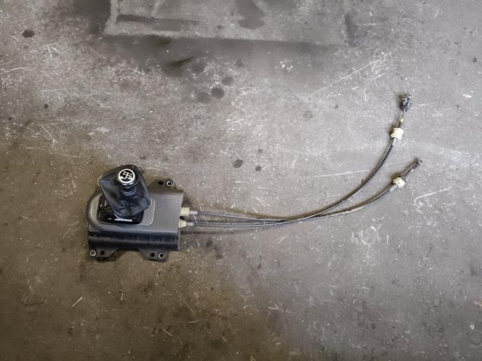 Begagnade Växelspak Fiat Grande Punto (199) 1.4 Pris på förfrågan erbjuds av Autodemontage Joko B.V.