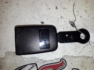 Used Front seatbelt buckle, left Renault Twingo Price on request offered by Autodemontage Joko B.V.
