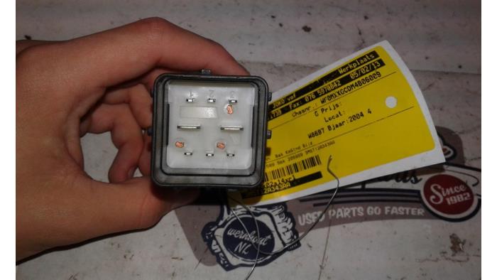 Glow timer Ford Focus C-Max 1.6 TDCi 16V - 3M5T12A343AA