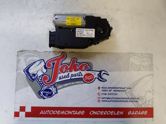 Używane Silnik szyberdachu Volkswagen Eos (1F7/F8) 2.0 FSI 16V Cena na żądanie oferowane przez Autodemontage Joko B.V.