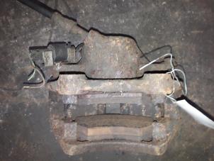 Used Front brake calliper, left Volkswagen Golf III (1H1) 2.8 VR6 Price on request offered by Autodemontage Joko B.V.