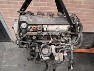 Engine from a Honda FR-V (BE) 1.7 16V 2005