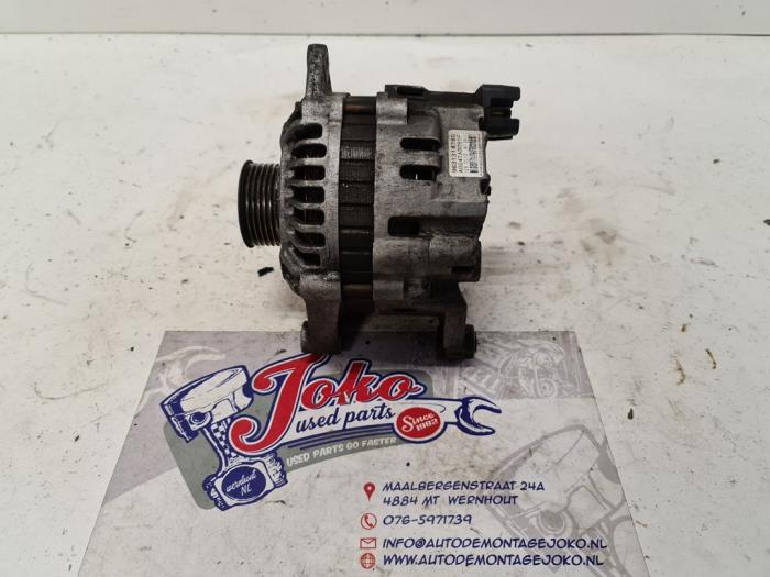Dynamo van een Peugeot Boxer (230P) 2.5TD di 12V 1994
