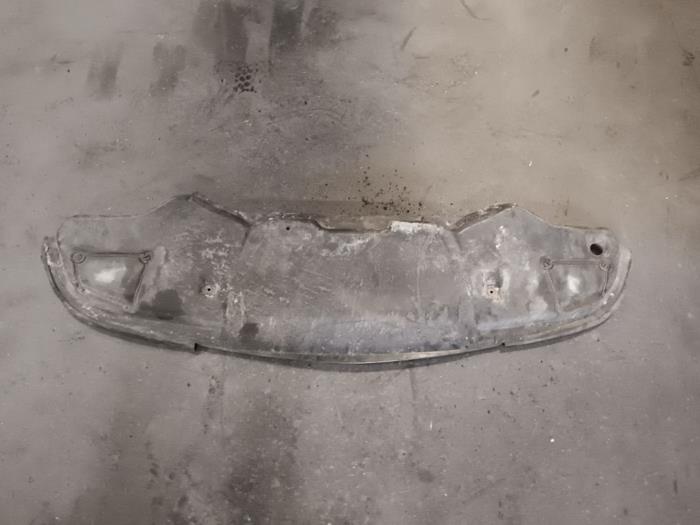 Usados Parachoque placa base Mercedes E (W211) 2.6 E-240 V6 18V Precio de solicitud ofrecido por Autodemontage Joko B.V.