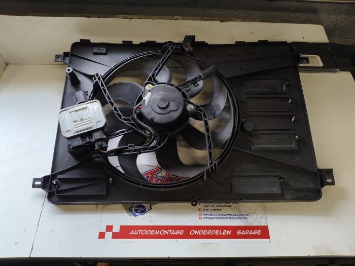 Używane Wentylator Ford S-Max (GBW) 2.5 Turbo 20V Cena na żądanie oferowane przez Autodemontage Joko B.V.