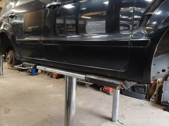 Używane Próg prawy Ford S-Max (GBW) 2.5 Turbo 20V Cena na żądanie oferowane przez Autodemontage Joko B.V.