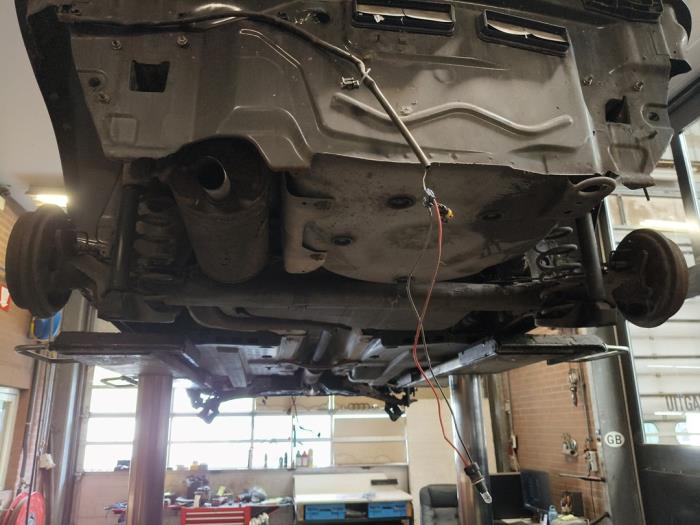 Usagé Train arrière complet Volkswagen Fox (5Z) 1.4 16V Prix sur demande proposé par Autodemontage Joko B.V.