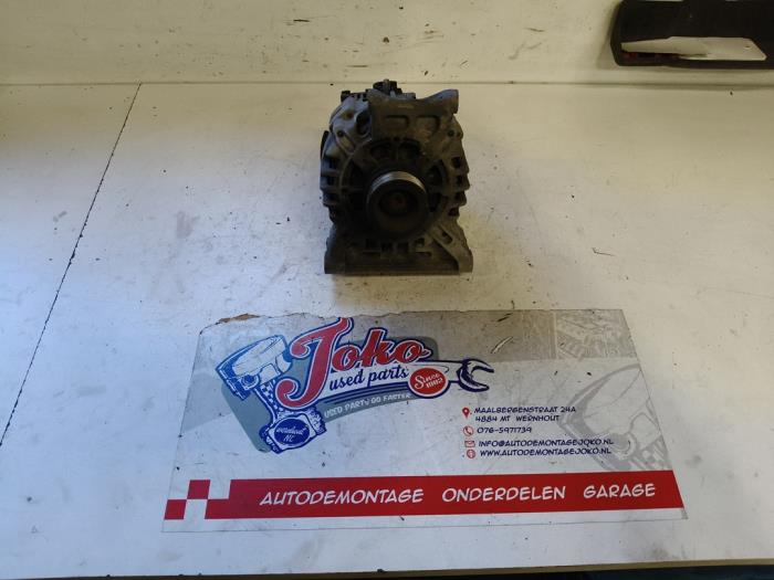Begagnade Dynamo Mercedes B (W245) 1.5 B-150 16V Pris på förfrågan erbjuds av Autodemontage Joko B.V.