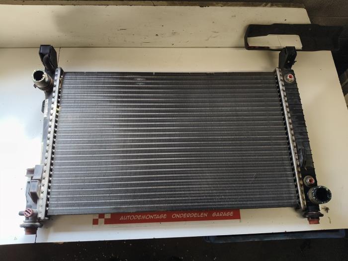 Used Radiator Mercedes B (W245) 1.5 B-150 16V Price on request offered by Autodemontage Joko B.V.