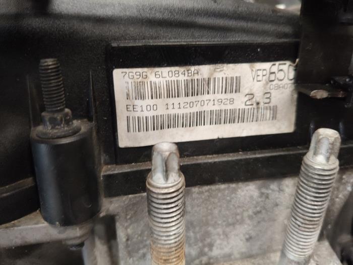 Engine from a Ford Mondeo IV 2.3 16V 2008