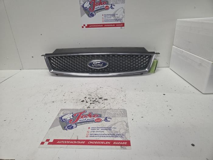 Begagnade Grill Ford Focus C-Max 2.0 16V Pris på förfrågan erbjuds av Autodemontage Joko B.V.