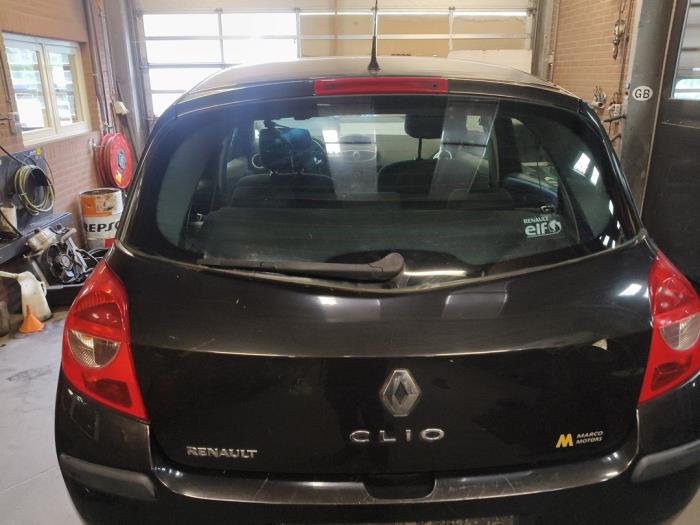 Gebrauchte Heckklappe Renault Clio III (BR/CR) 1.4 16V Preis auf Anfrage angeboten von Autodemontage Joko B.V.