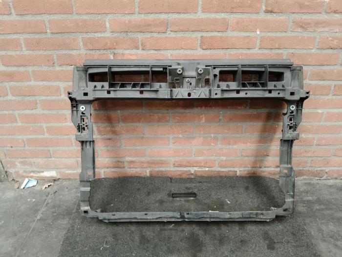 Begagnade Front Volkswagen Tiguan (AD1) 1.4 TSI 16V 4Motion Pris på förfrågan erbjuds av Autodemontage Joko B.V.
