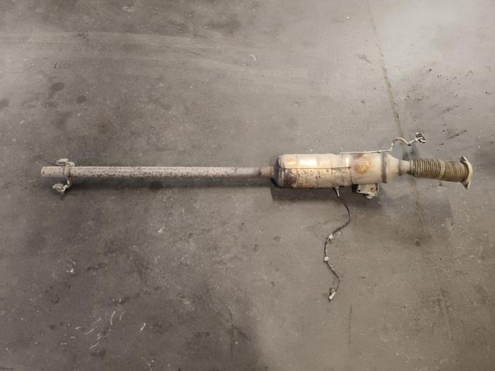 Gebrauchte Rußfilter Renault Kangoo Express (FW) 1.5 dCi 75 Preis auf Anfrage angeboten von Autodemontage Joko B.V.