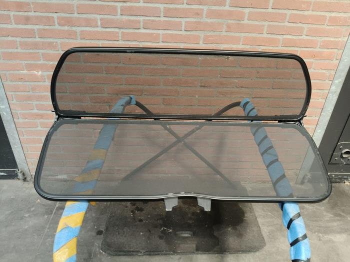 Używane Owiewka Opel Astra G (F67) 1.6 16V Twin Port Cena na żądanie oferowane przez Autodemontage Joko B.V.