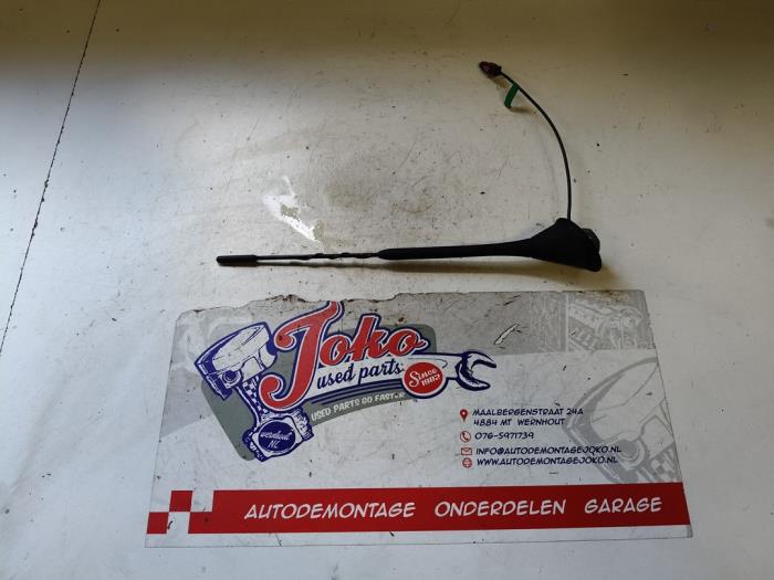 Begagnade Antenn Audi A1 Sportback (8XA/8XF) 1.2 TFSI Pris på förfrågan erbjuds av Autodemontage Joko B.V.