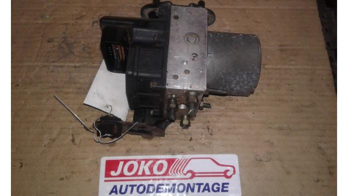 Usagé Pompe ABS Rover 75 2.0 CDTi 16V Prix sur demande proposé par Autodemontage Joko B.V.