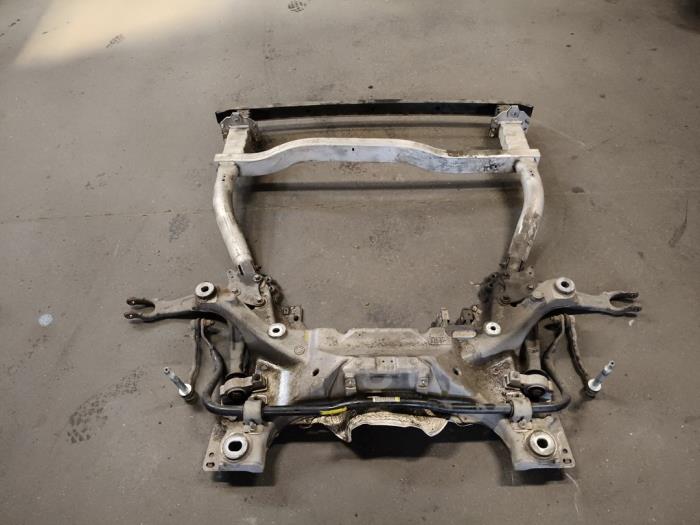 Used Subframe Peugeot 407 (6D) 1.8 16V Price on request offered by Autodemontage Joko B.V.