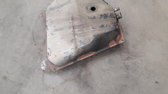 Tank from a Fiat Ducato (230/231/232) 1.9 D 2000