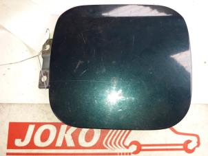 Usados Tapa de depósito Honda Civic (EJ/EK) 1.4iS 16V Precio de solicitud ofrecido por Autodemontage Joko B.V.