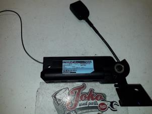 Used Seatbelt tensioner, right Ford Transit 2.5TDi Price on request offered by Autodemontage Joko B.V.