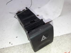 Used Panic lighting switch Citroen Saxo 1.0i X Price on request offered by Autodemontage Joko B.V.