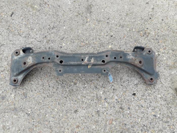 Gebrauchte Motorbalken BMW 3 serie Touring (E46/3) 318d 16V Preis auf Anfrage angeboten von Autodemontage Joko B.V.