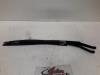 BMW 3 serie Touring (E46/3) 318d 16V Front wiper arm