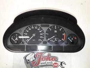 Used Instrument panel BMW 3 serie Touring (E46/3) 318d 16V Price on request offered by Autodemontage Joko B.V.