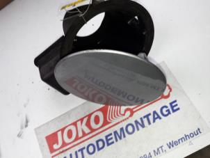 Used Tank cap cover Ford Mondeo II 1.8i 16V Price on request offered by Autodemontage Joko B.V.