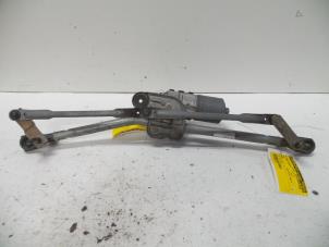 Used Wiper mechanism Ford Mondeo III 1.8 16V Price on request offered by Autodemontage Joko B.V.