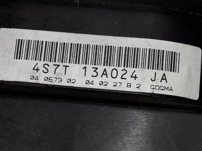 Interruptor de luz de un Ford Mondeo III 1.8 16V 2004