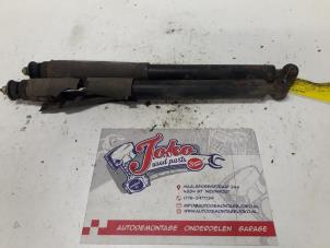 Used Shock absorber kit Mercedes 190 (W201) 2.0 E Price on request offered by Autodemontage Joko B.V.