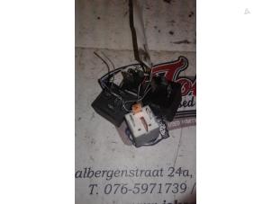 Used Relay Seat Arosa (6H1) 1.0 MPi Price on request offered by Autodemontage Joko B.V.