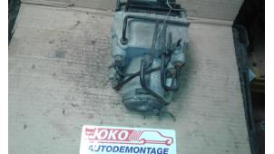 Gebrauchte ABS Pumpe Peugeot 306 (7D) 1.8 Preis auf Anfrage angeboten von Autodemontage Joko B.V.