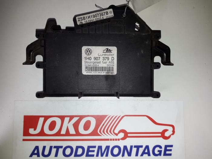 Gebrauchte ABS Steuergerät Volkswagen Golf III Cabrio (1E) 1.8,Avantgarde Preis auf Anfrage angeboten von Autodemontage Joko B.V.