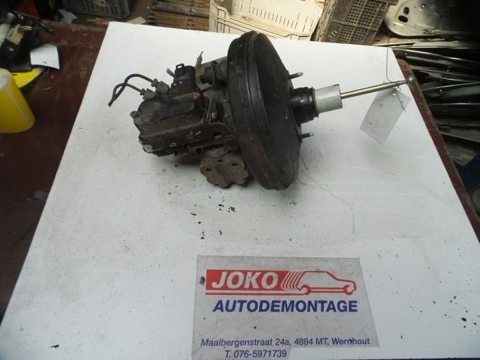 Gebrauchte Bremskraftverstärker Volkswagen Golf III Cabrio (1E) 1.8,Avantgarde Preis auf Anfrage angeboten von Autodemontage Joko B.V.