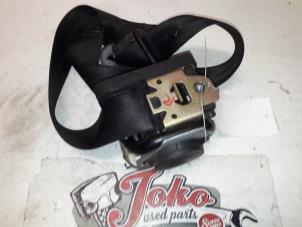 Used Front seatbelt, right Volkswagen Lupo (6X1) 1.0 MPi 50 Price on request offered by Autodemontage Joko B.V.