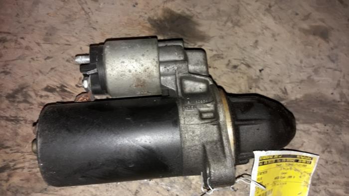 Gebrauchte Anlasser Volvo 940 II 2.3i (LPT) Polar Preis auf Anfrage angeboten von Autodemontage Joko B.V.