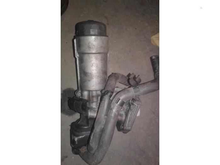 Gebrauchte Ölfiltergehäuse Volkswagen Golf IV (1J1) 1.9 SDI Preis auf Anfrage angeboten von Autodemontage Joko B.V.