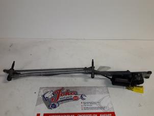 Used Wiper mechanism Citroen Xsara (N1) 2.0 HDi 110 Price on request offered by Autodemontage Joko B.V.