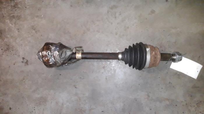 Gebrauchte Antriebswelle links vorne Fiat Punto Evo (199) 1.3 JTD Multijet Start&Stop 16V Euro 4 Preis auf Anfrage angeboten von Autodemontage Joko B.V.