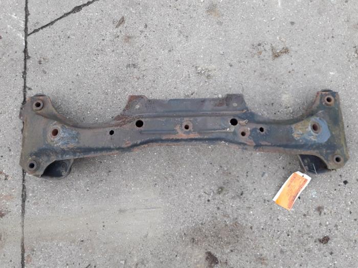 Gebrauchte Motorbalken BMW 3 serie (E46/4) 320d 16V Preis auf Anfrage angeboten von Autodemontage Joko B.V.
