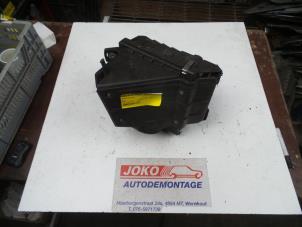 Used Air box Volkswagen Passat Variant (3B5) 1.9 TDI 110 Price on request offered by Autodemontage Joko B.V.