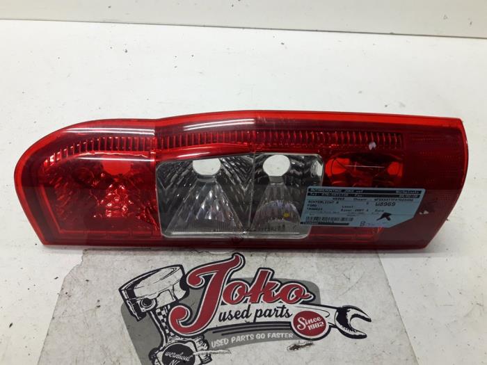 Taillight, right from a Ford Transit 2.2 TDCi 16V 2007