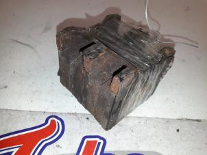 Used Rear brake pad Peugeot 607 (9D/U) 2.0 HDi FAP Price on request offered by Autodemontage Joko B.V.