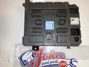 Used Fuse box Peugeot 607 (9D/U) 2.0 HDi FAP Price on request offered by Autodemontage Joko B.V.